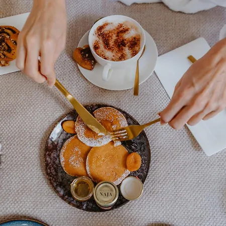 Dupond-smith 5* Parigi