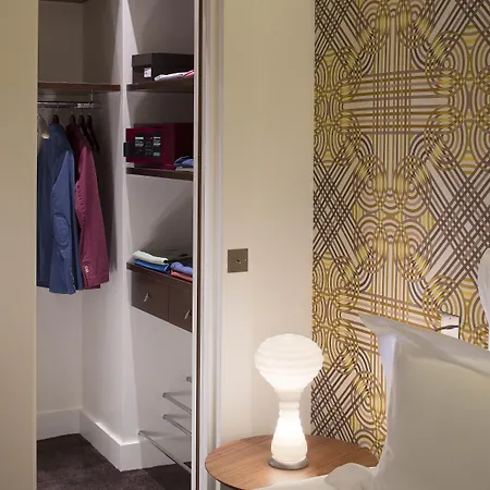 Hotel Dupond-smith 5*