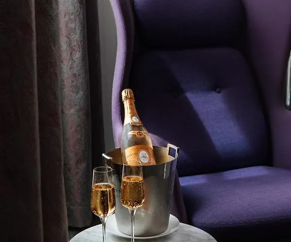 Dupond-smith 5* Parigi